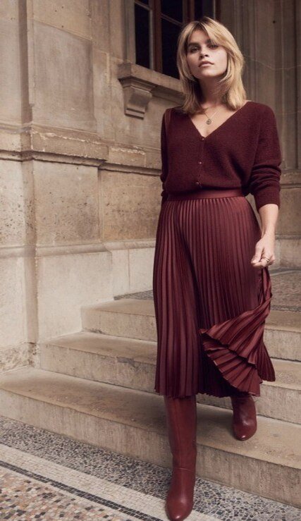 crimson look for valentine day outfits