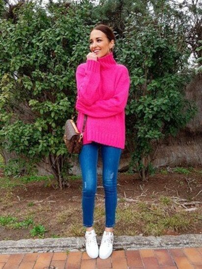 classic jeans look for valentine day